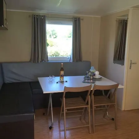 Evo Mobilhome Les Charmettes 4* Les Mathes
